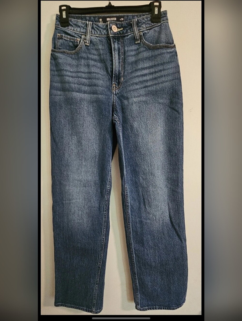 Hollister High-rise Dad Jeans/ size 0R/ w 25r/ 98% cotton